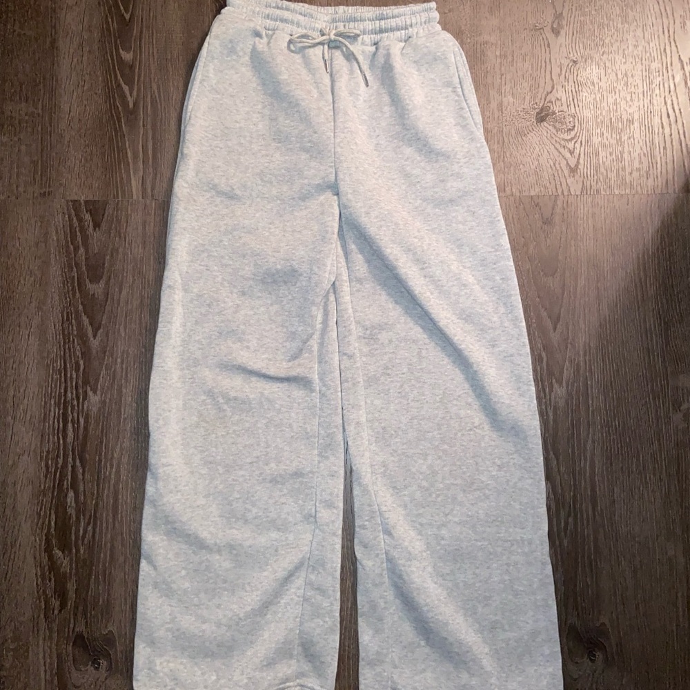 ☆ Shein grey sweatpants ☆